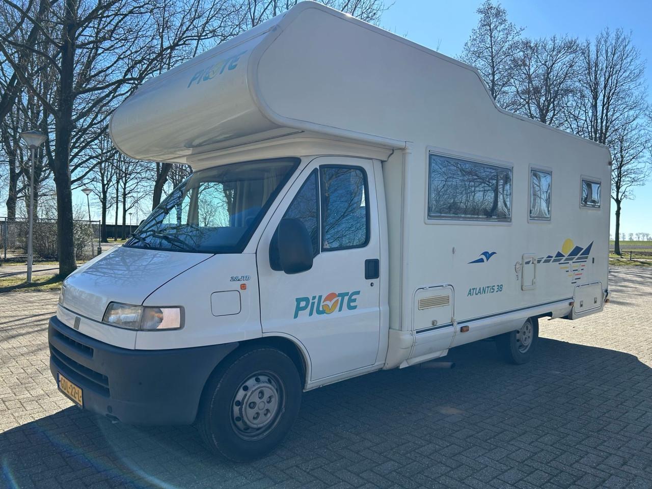 Fiat Ducato 6 persoon camper