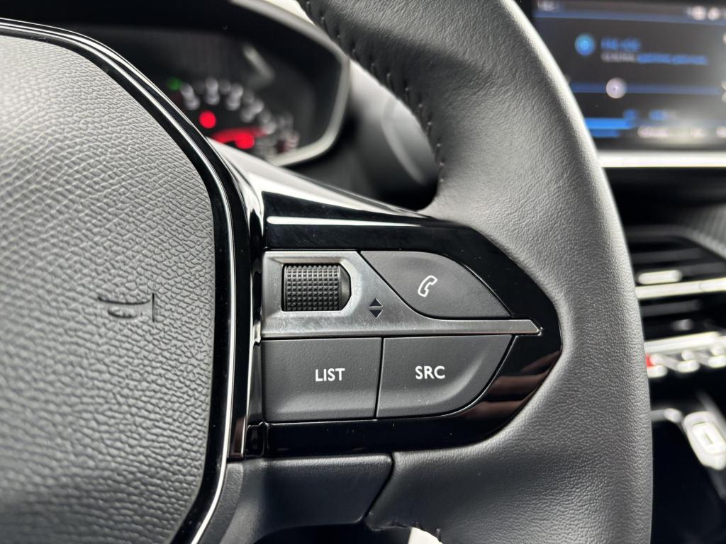 Peugeot 2008 1.2 puretech active
