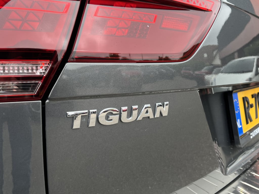 Volkswagen Tiguan 1.4 tsi 4motion highline business r | leer | camera | pan