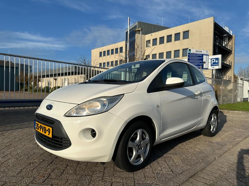 Ford KA 1.2 comfort start/stop lage km airco