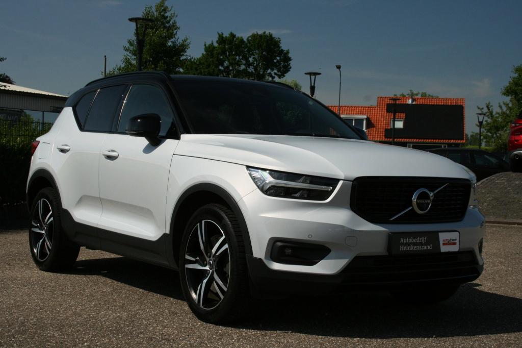 Volvo XC40 1.5 t5 recharge r-design / pano / 360camera / h&k