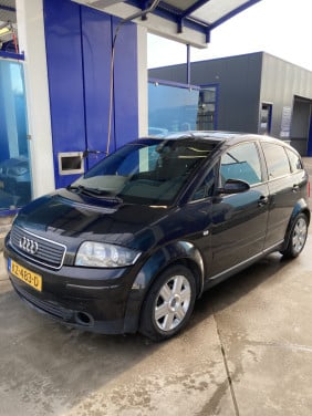 Audi A2 1,4i 5bak Airco/GPS/Alu velgen