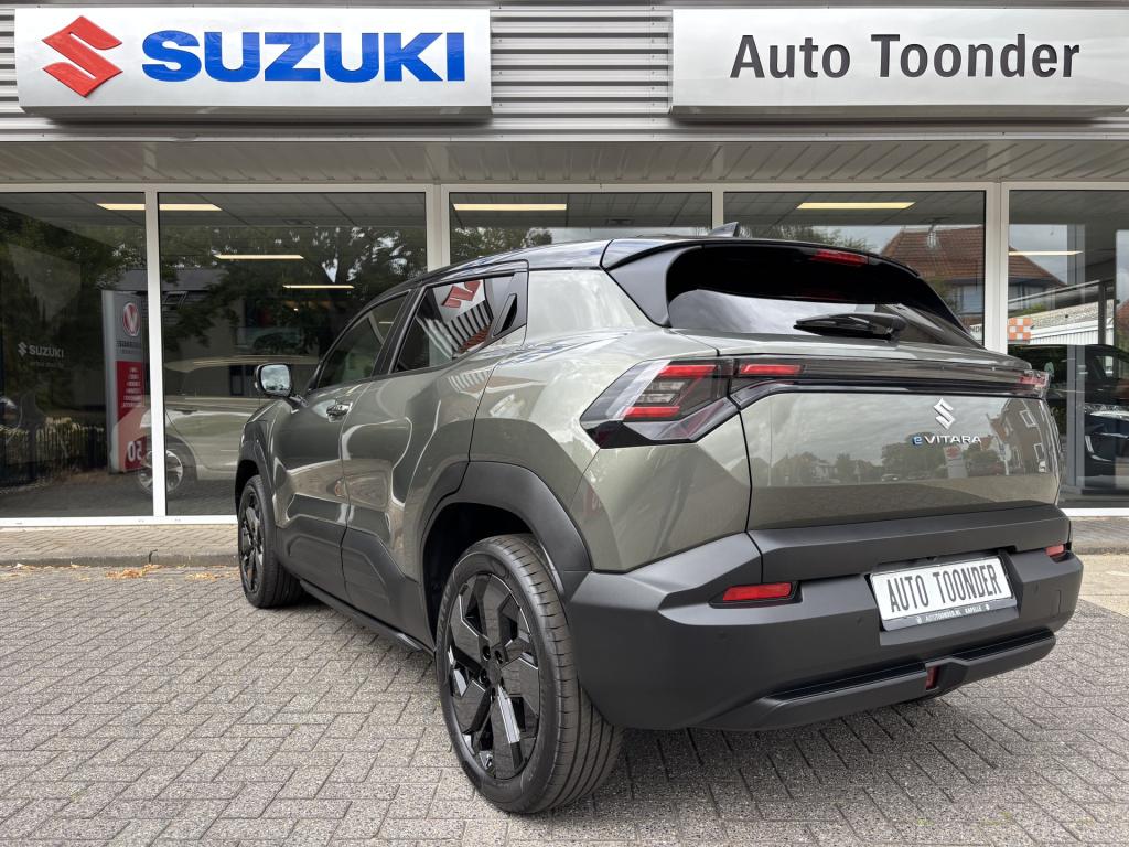 Suzuki E Vitara style 61 kwh