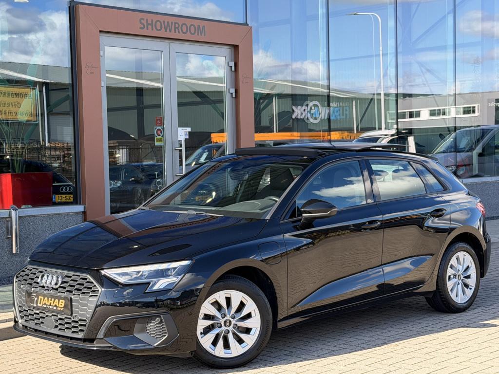 Audi A3 sportback 40 tfsi e edition | pano | cruise | drive select | lane a