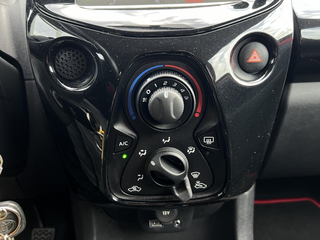 Toyota Aygo 1.0 vvt-i x-cite | nl auto | dealeronderhouden |