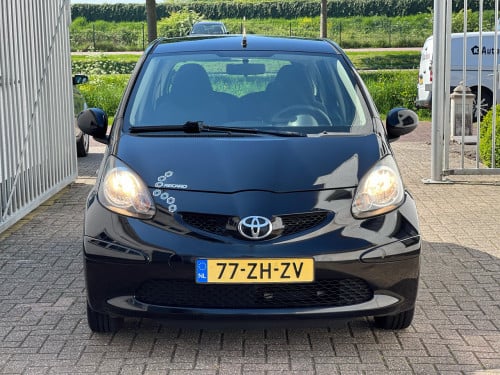 Toyota Aygo 1.0-12V + / Airco(ijskoud) APK 2/26