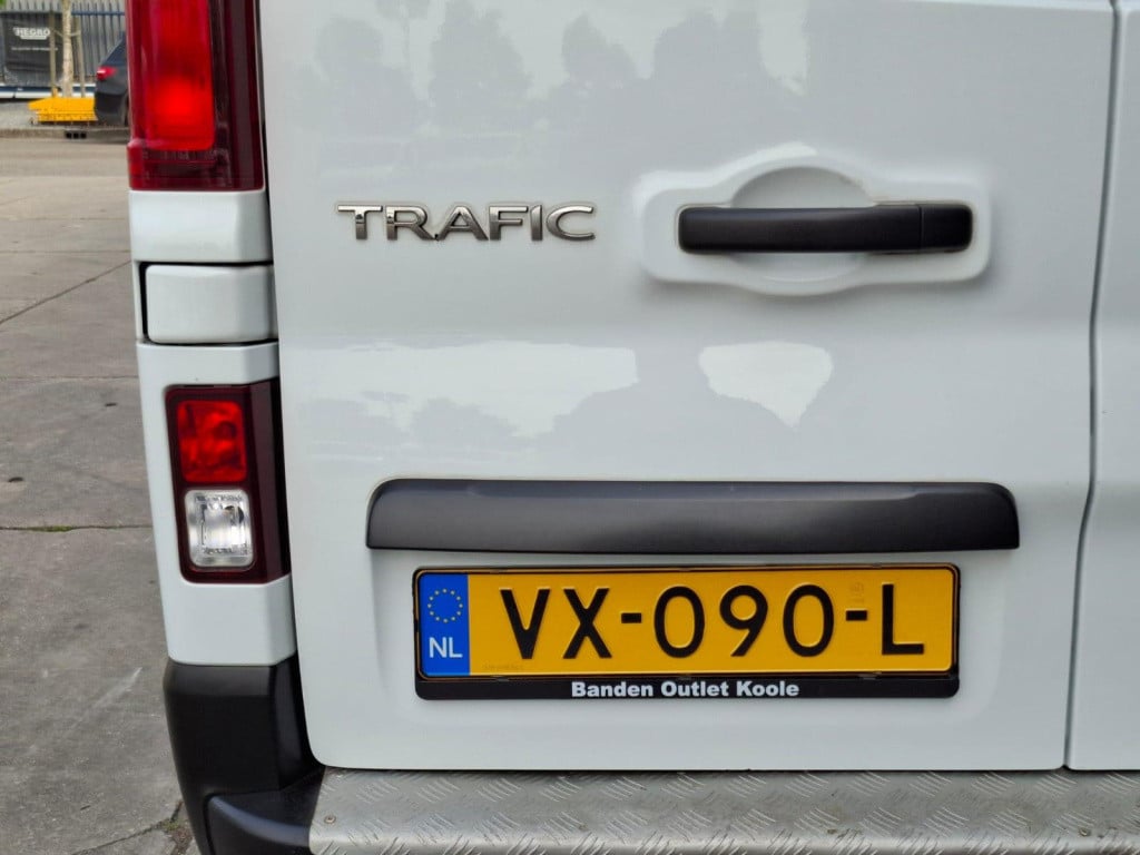 Renault Trafic 1.6 dci t29 l2h1 dc comfort dubbel cabine / airco / trekhaak