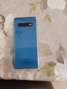 Samsung S10