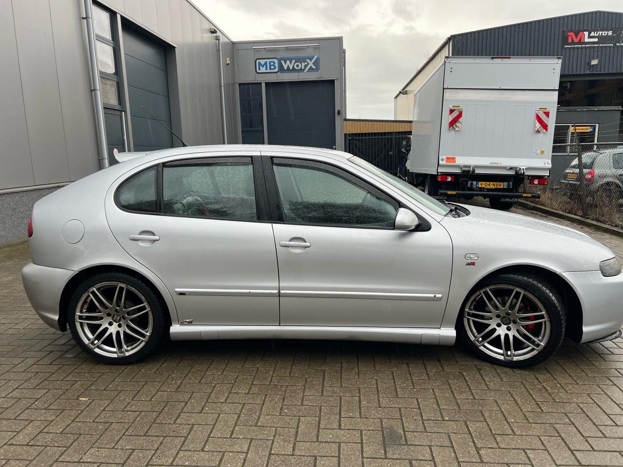 Seat Leon 1.8-20V Sport 125PK Leer/Cruise