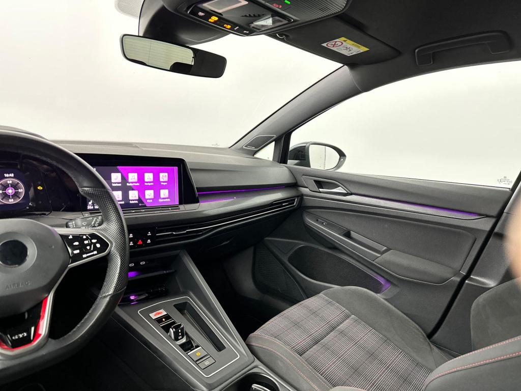Volkswagen Golf 2.0 tsi gti | camera | harman kardon | head-up-display