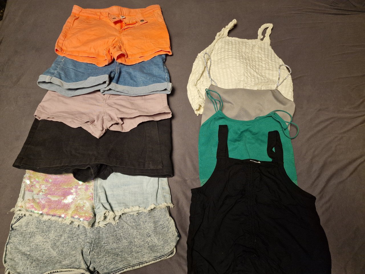Pakketje meiden kleding