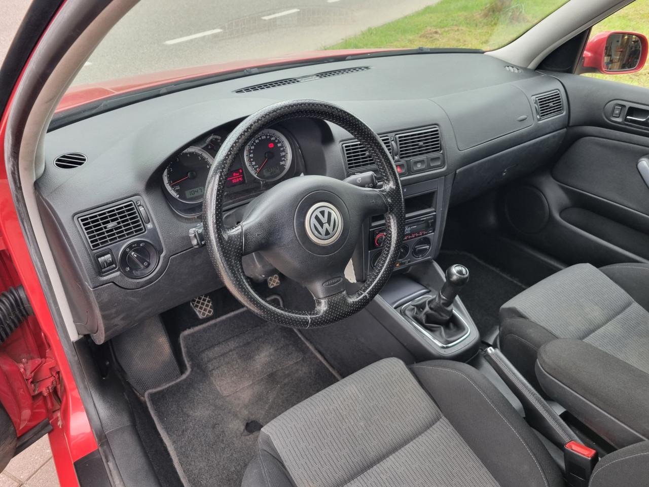 Volkswagen Golf 1.6-16V Sportline | Trekhaak | Cruise control!