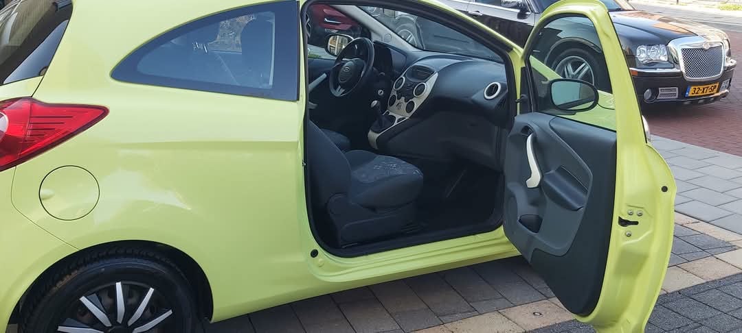 Tekoop zeer nette Ford KA 1.2 I Champignons Edition Bj 2013