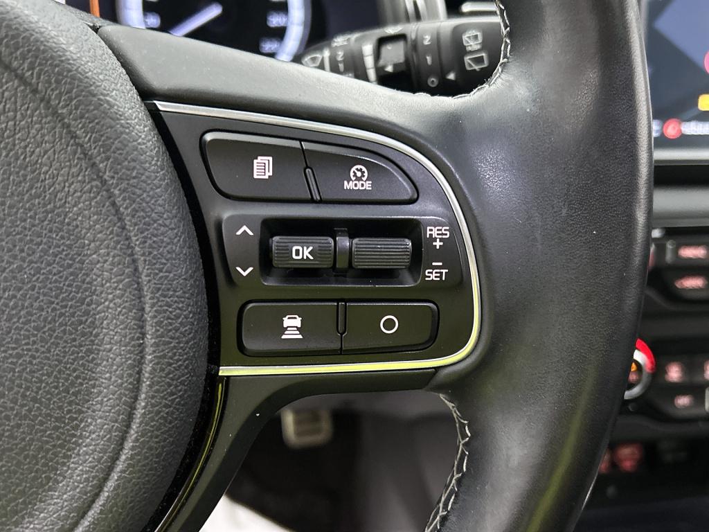 Kia Niro 1.6 gdi hybrid executiveline | trekhaak | jbl | schuifdak | stoelv