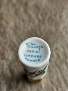 Vintage porseleinen parfumflesje Step Paris Limoges France....