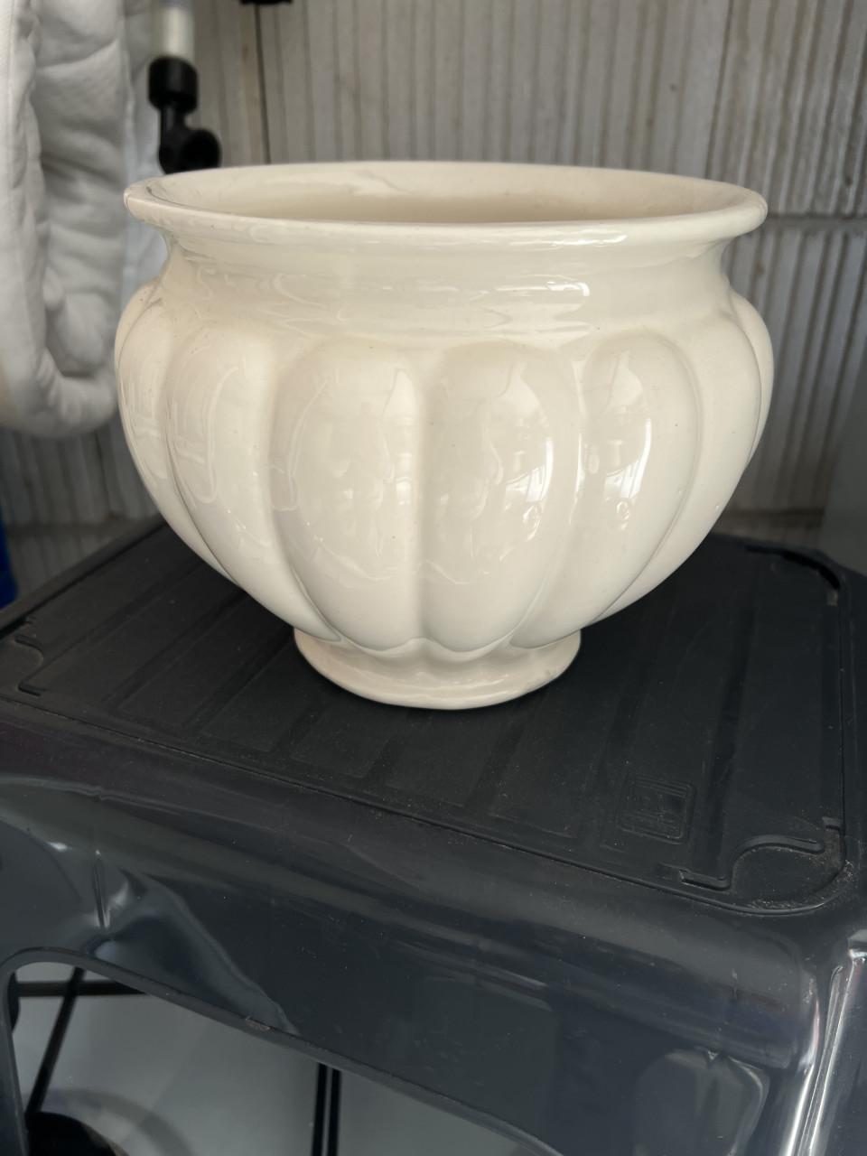 Mooie Aardewerk Bloempot - Crème