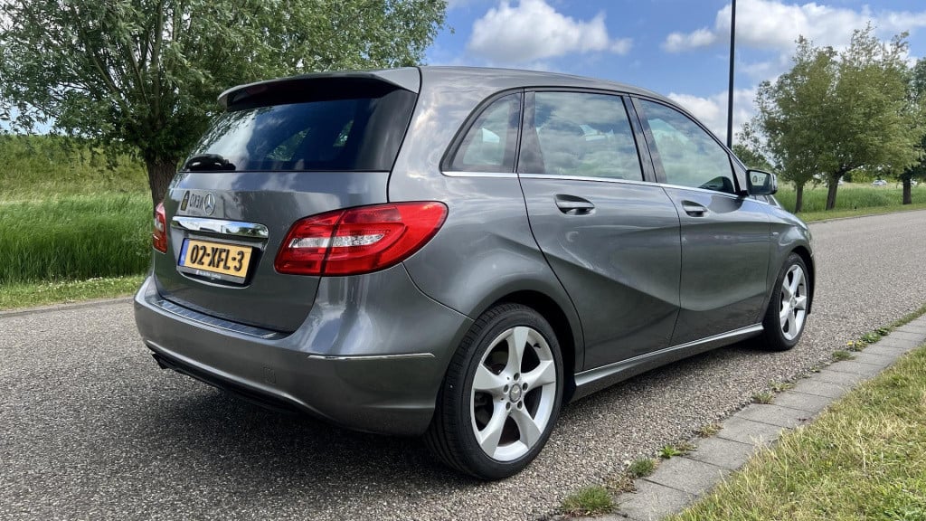 Mercedes-Benz B-Klasse 180 ambition