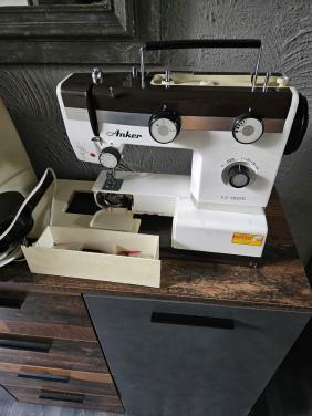 Werkende Anker FZ-902S Naaimachine - Vintage Model