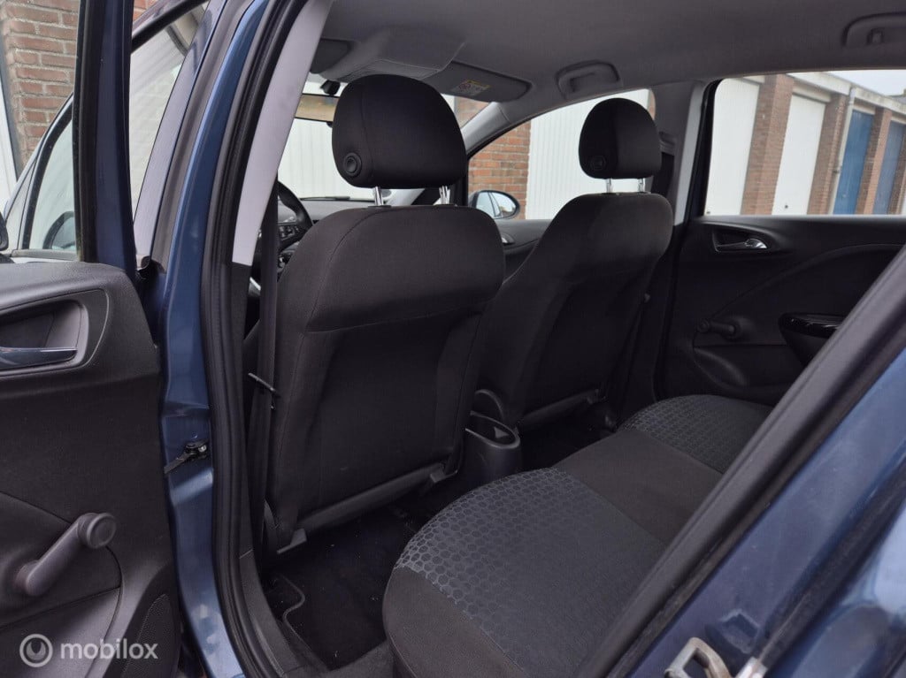 Opel Corsa 1.4 edition / 5- deurs / stuur- stoelverwarming / parkeersensore