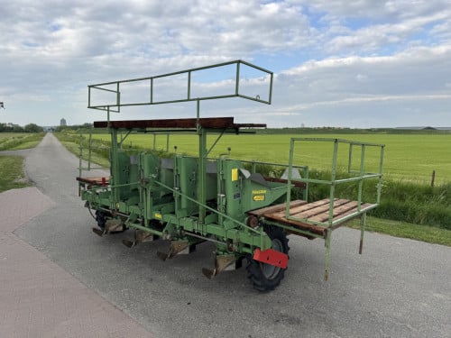 Hassia plantmachine