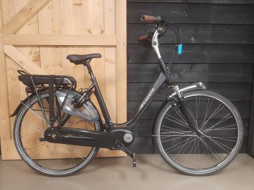 Nette Gazelle Orange C7+ HMB met lage instap