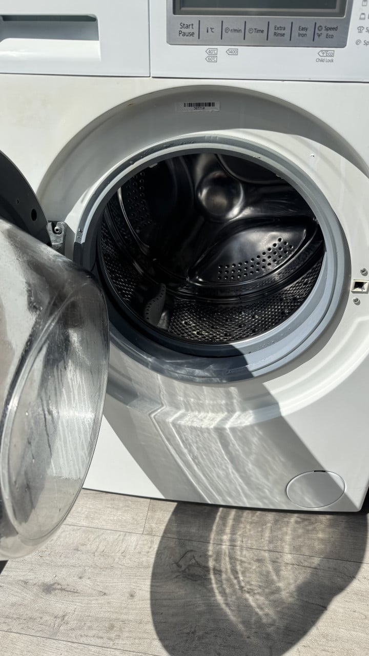 Wasmachine. 7 kg -1400t/m