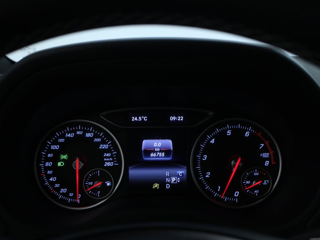 Mercedes-Benz B-Klasse 180 ambition | parkeersensoren | inclusief 12 maande