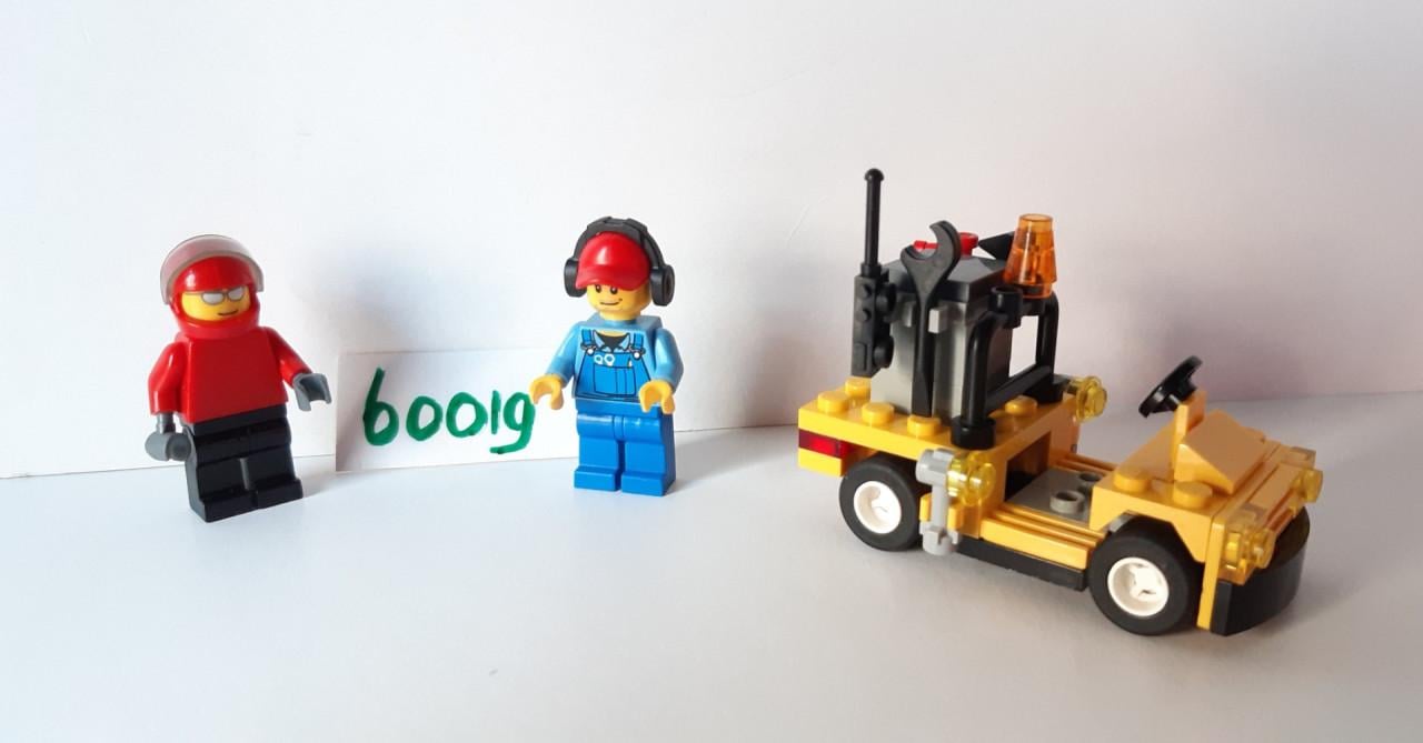 Lego  City 60019: stuntvliegtuig en auto