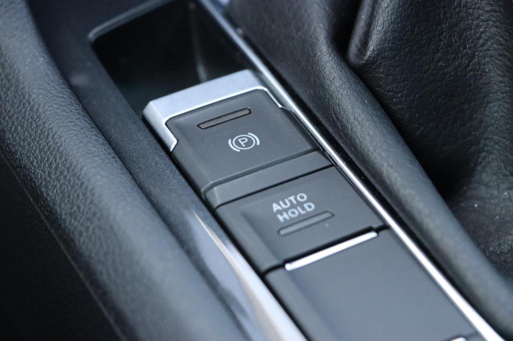 Volkswagen Tiguan 1.4 tsi ehybrid life business 245pk dsg6 | soh 89,8% |