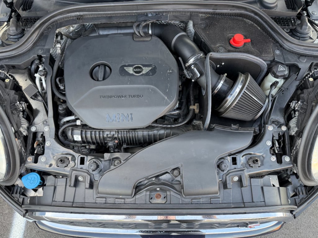 Mini Cooper 2.0 - chili - full option!