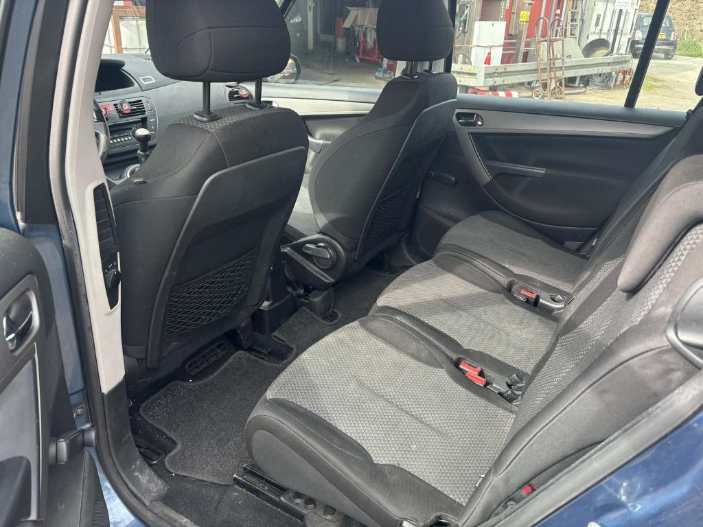 Citroen Grand C4 Picasso 1.6 vti image 7p.