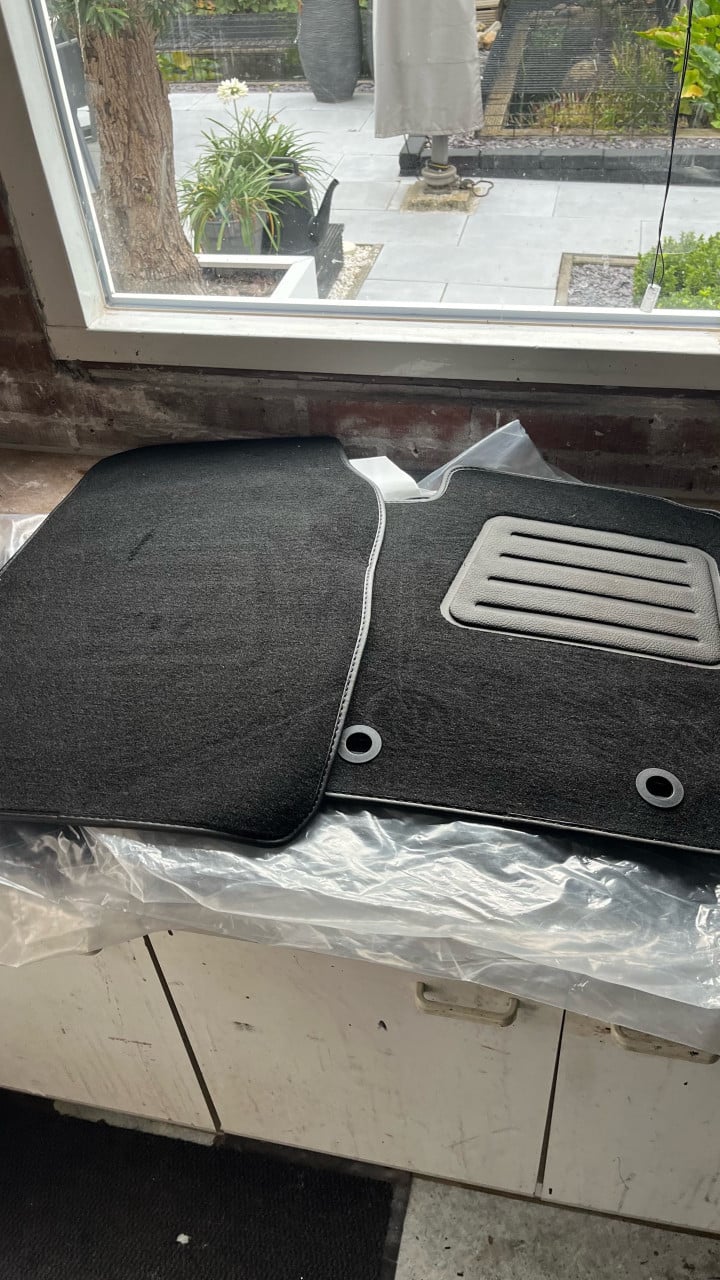 Auto matten voor ford fiesta
