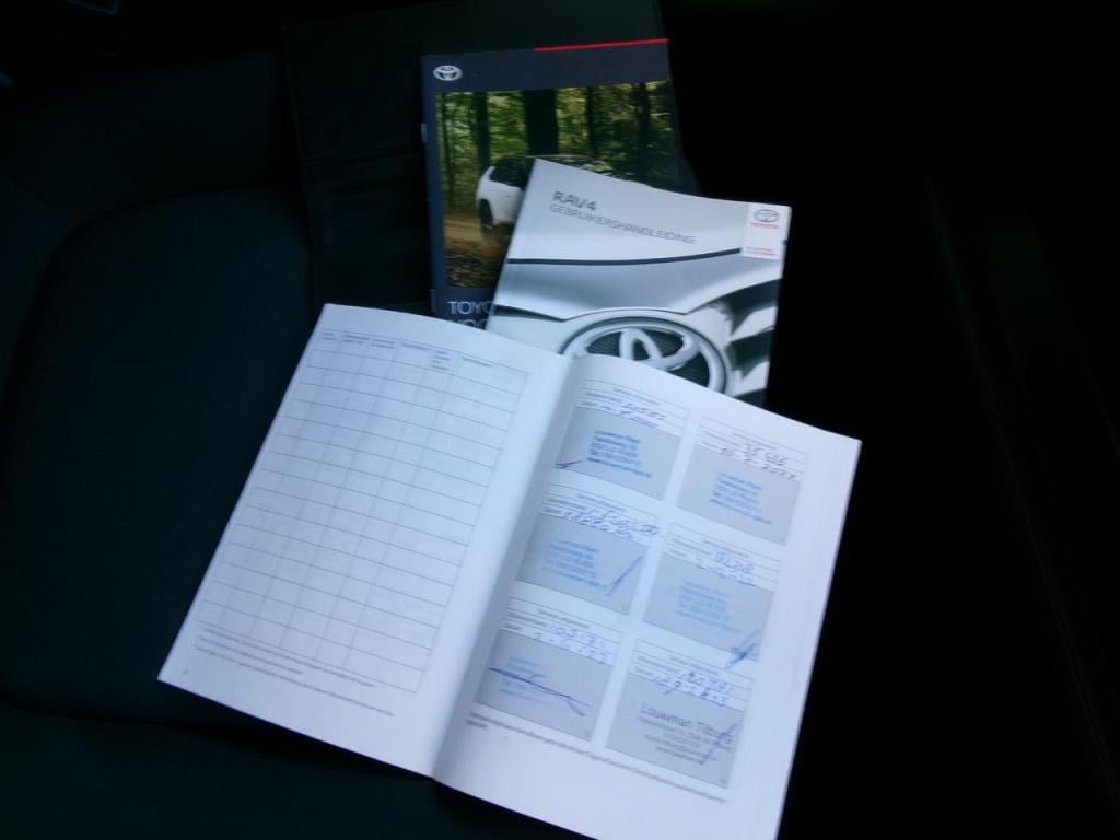 Toyota Rav4 2.0 vvti 360 cam, nav, tr.h. (2000 kg.)