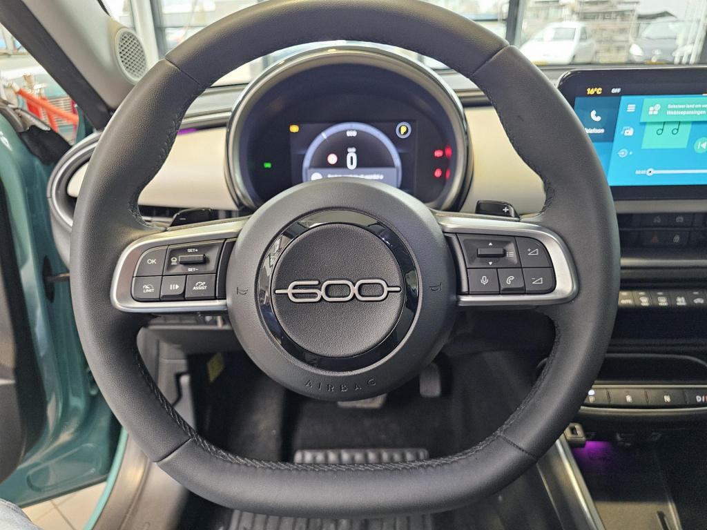 Fiat 600 1.2 hybrid la prima