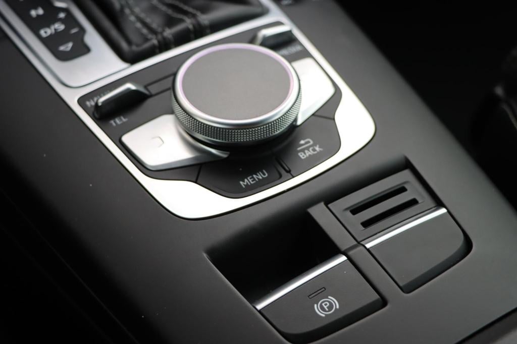 Audi A3 sportback 35 tfsi 150pk s tronic advance sport s-line