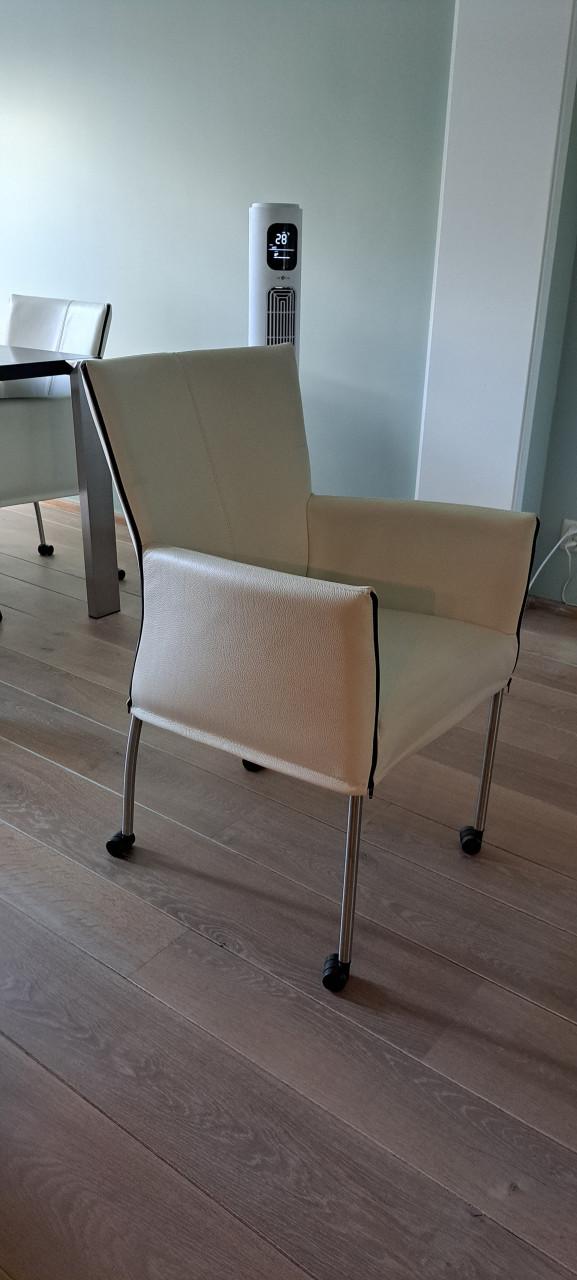 6 leren eetkamerstoelen te koop