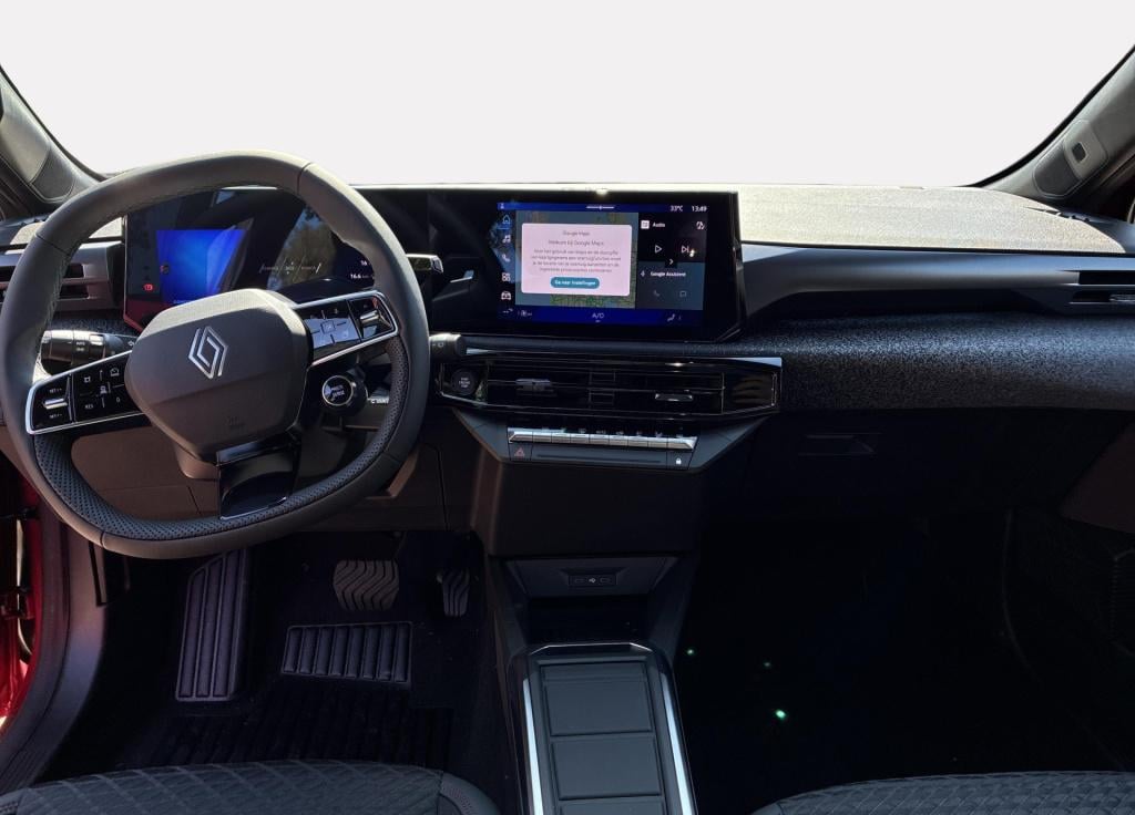 Renault Clio 1.8 hybrid 160 techno