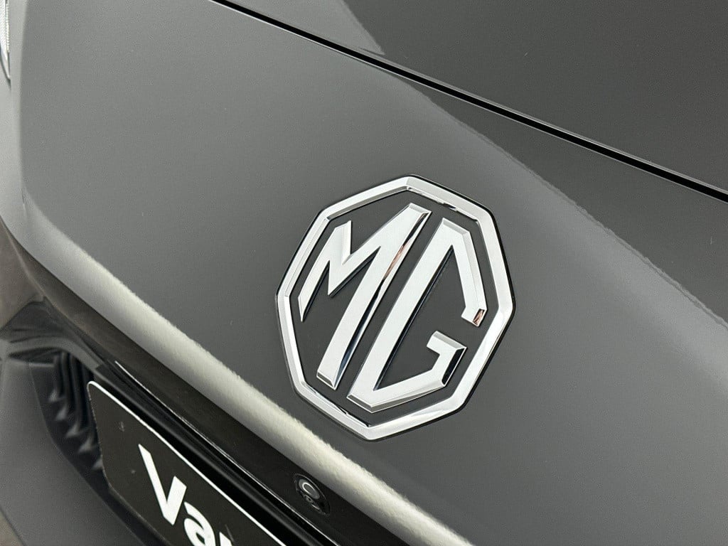 MG Mg4 electric luxury 64 kwh | op = op voorraad voordeel | 7 jaar garantie