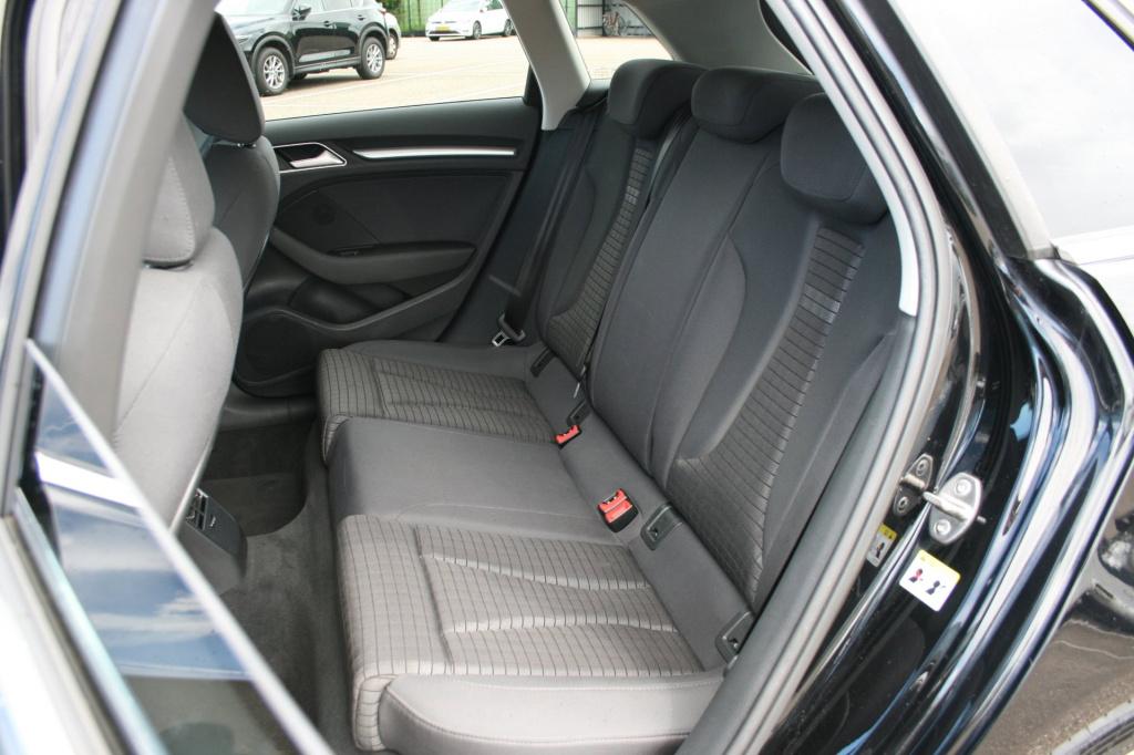 Audi A3 sportback 1.2 tfsi s-line