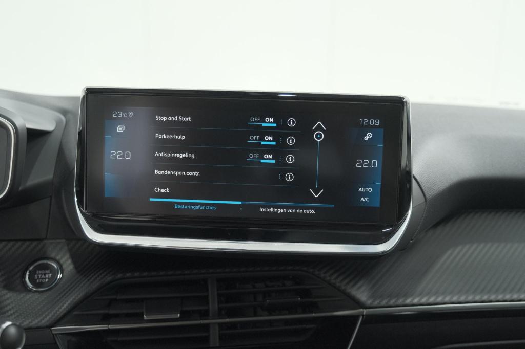 Peugeot 208 puretech 100 allure | trekhaak | camera | apple carplay | navig