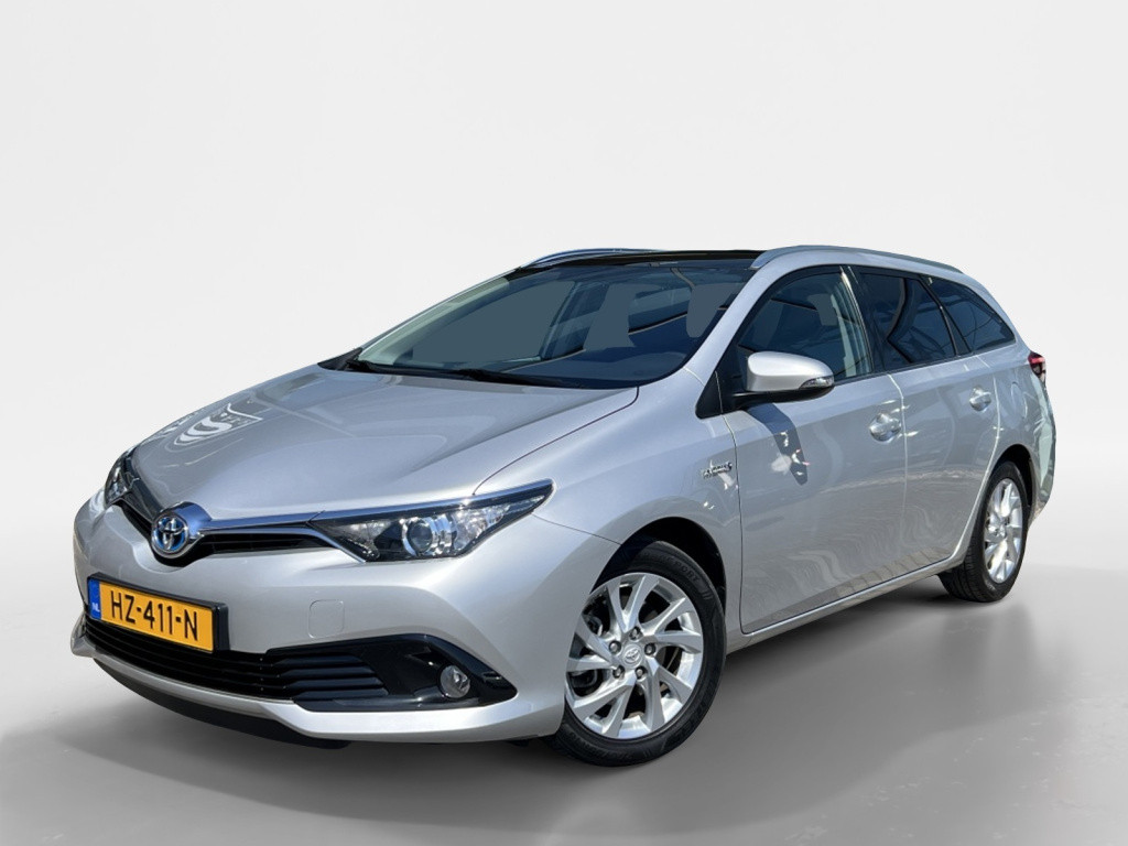 Toyota Auris touring sports 1.8 hybr. trend