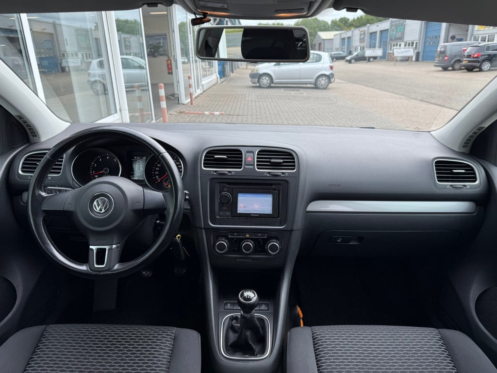Volkswagen Golf 1.2 tsi tour