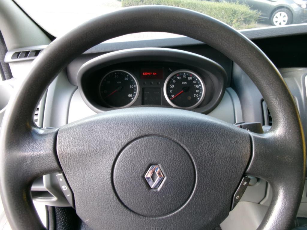Renault Trafic 2.0 dci airco, navi, cruise-contr., pdc
