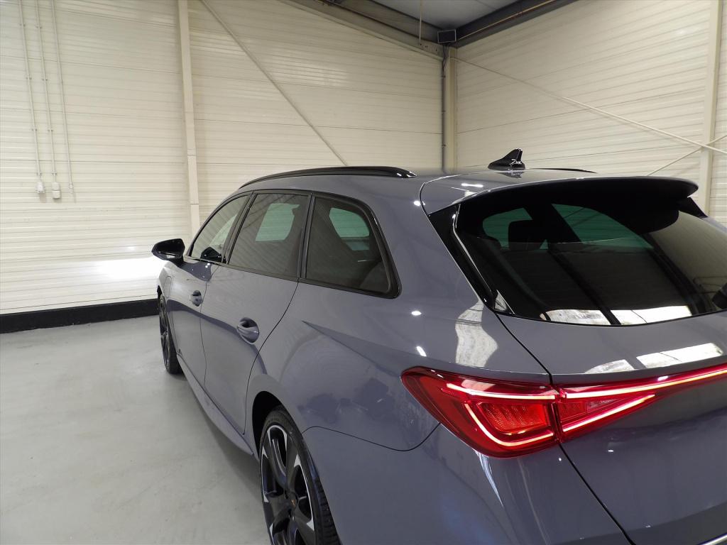 Cupra Leon 1.4 e-hybrid 245pk dsg-6 adrenal