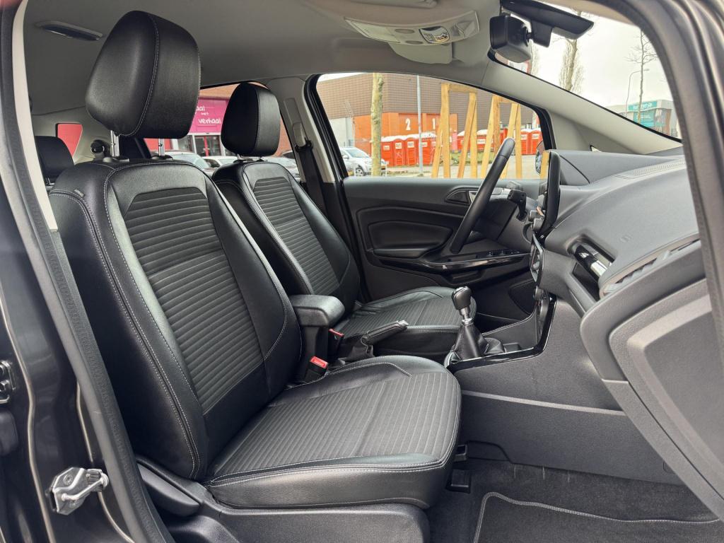 Ford Ecosport 1.0 ecoboost titanium nl-auto, trekhaak afneembaar + veel opt