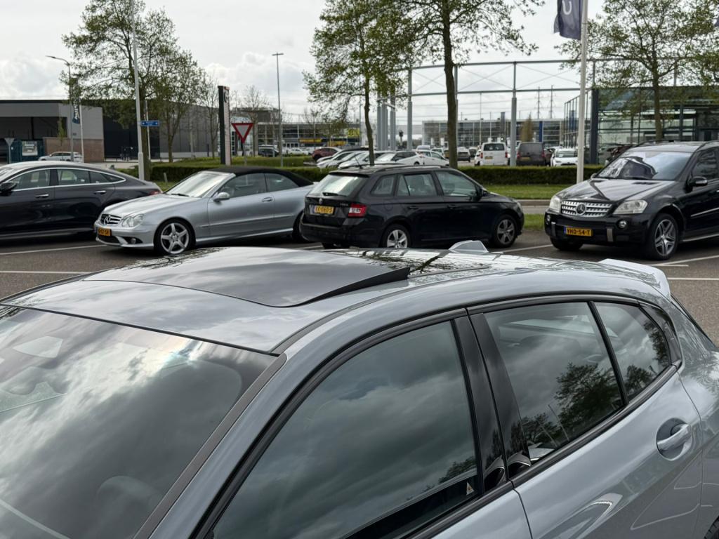 BMW 1 Serie 120 m sport design edition i panoramadak i camera i led i wides