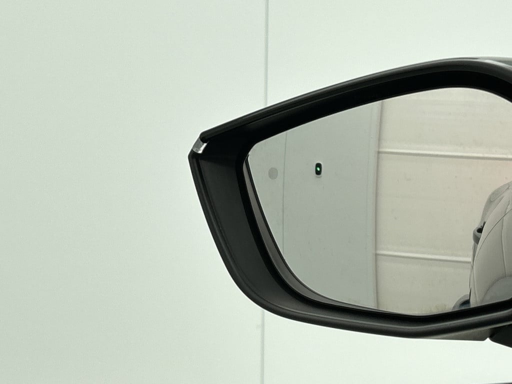 Citroen C4 1.2 puretech shine | rijklaar | panorama dak | head up display |