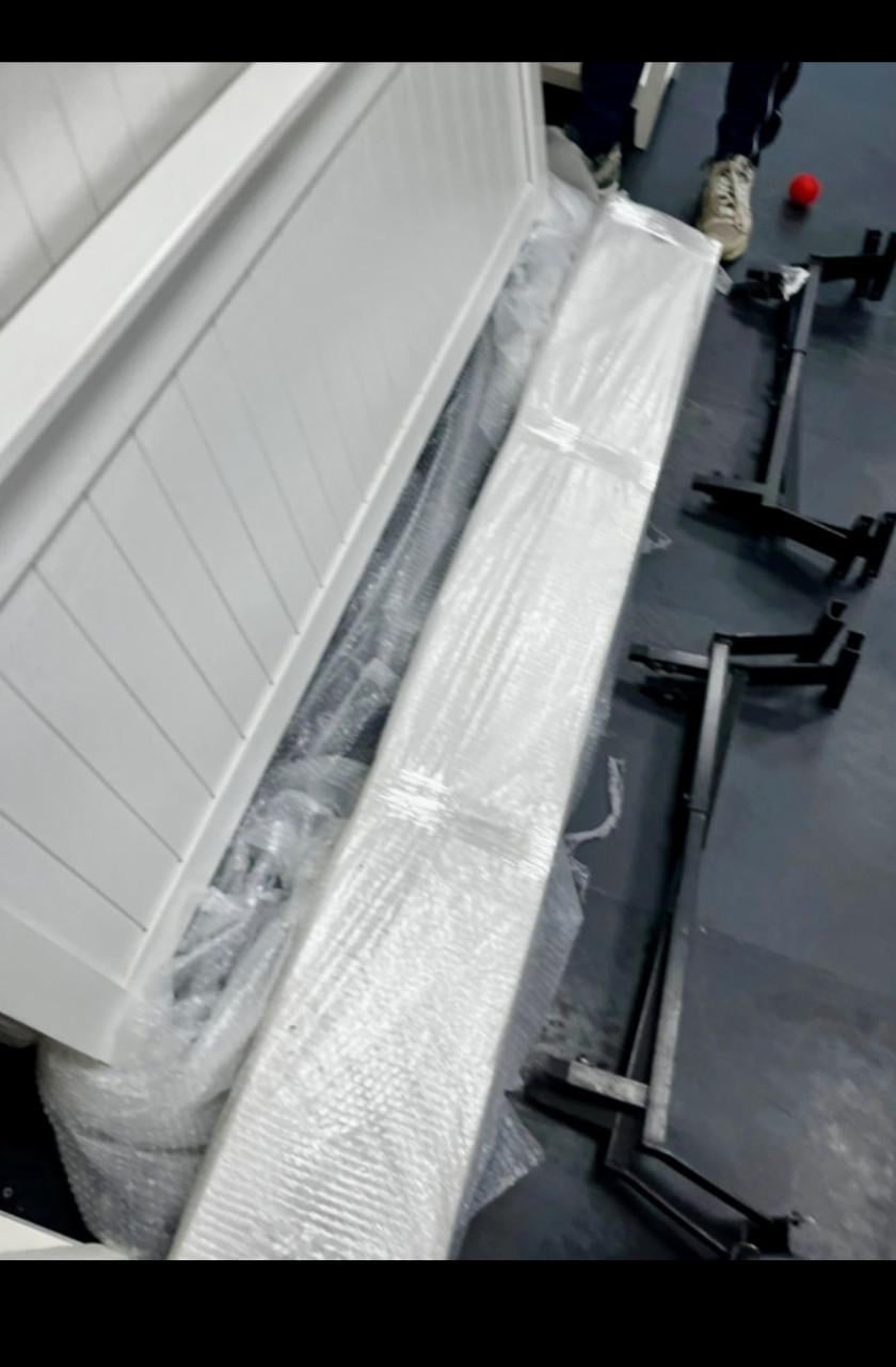 Bed 160 x 200 met nachtkastjes van Beter Bed