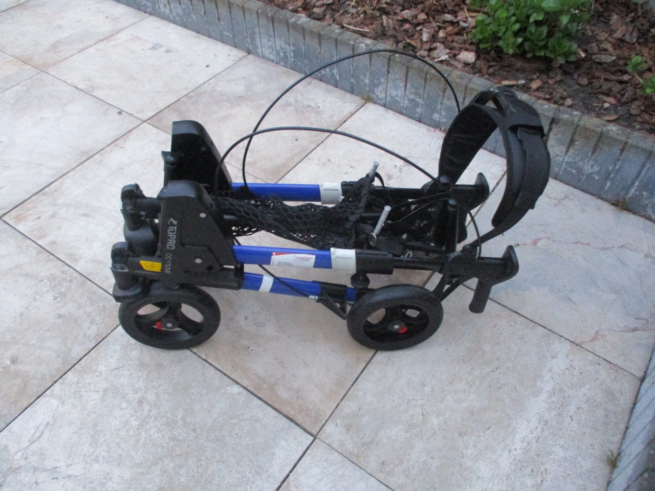 Zgan Topro Odysse dubbel opvouwbare lichtgewicht rollator met dienblad en