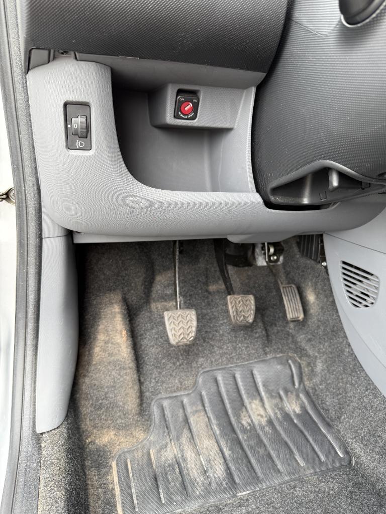 Peugeot 107 1.0-12v xs - 5drs - airco